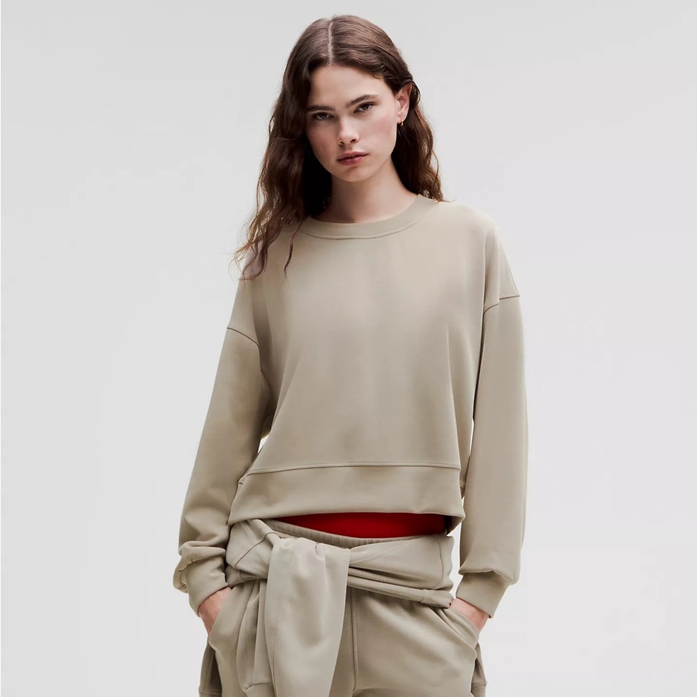 Lululemon Softstreme Perfectly Oversized Cropped Crew size 4